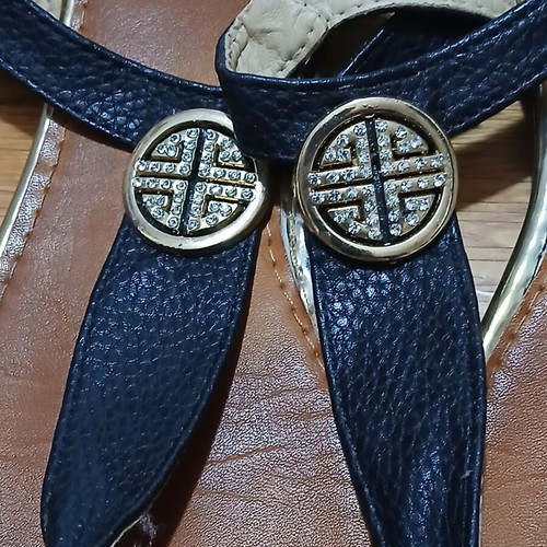 Women's black flat sandals with gold details size 37 used
