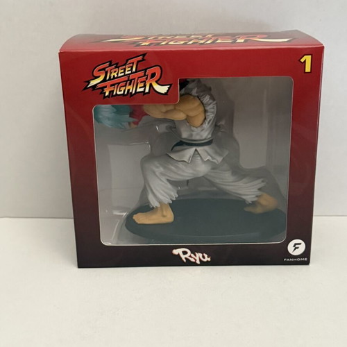 Street Fighter Ryu figure #1 with box and booklet