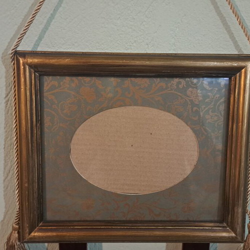 Vintage decorative double wall frame used, classic style