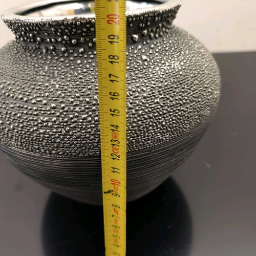 Ceramic vase low in gray shades like new