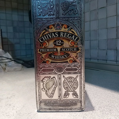Collectible metal box Chivas Regal 12 years like new