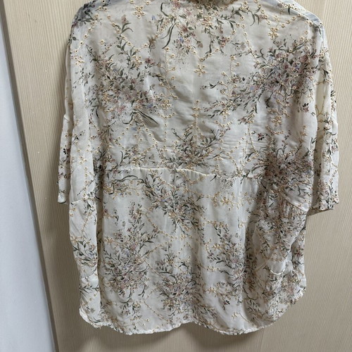 Floral shirt semi-transparent beige like new, loose fit
