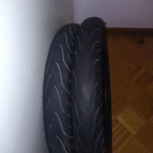 Michelin Pilot Street motorcycle tires used, pair 70/90/17 front 80/90/17 rear