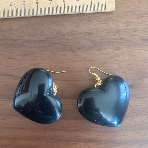 Vintage heart-shaped dangling earrings with embossed angels like new