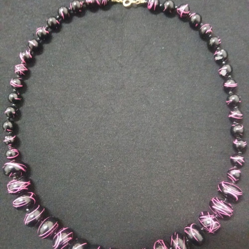 Women's necklace, black and pink, 62 cm, like new