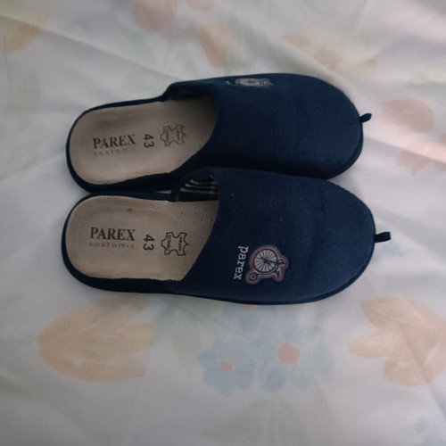Parex men's slippers blue size 43-44 like new