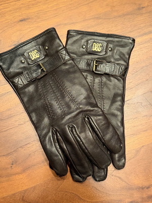 Dolce & Gabbana leather gloves like new, brown, size 9 1/2