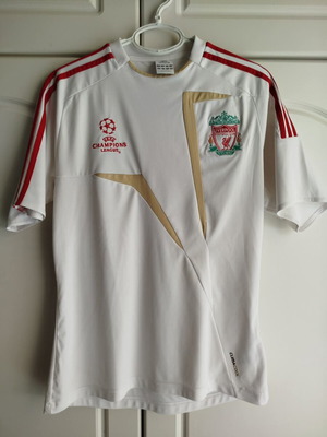 Liverpool training shirt CL 2009-10 like new, authentic
