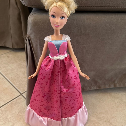 Cinderella Princess Doll with 2-in-1 Dress like new