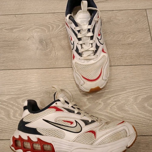 Nike Zoom Air Y2K Vintage sneakers used, white with red and navy details