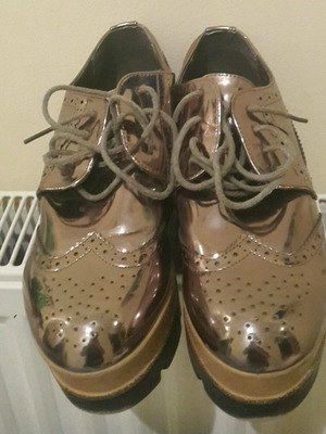 Women's platform shoes oxford style silver new size 39