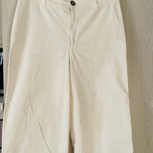 H&M white beige jeans, size XL 42 14