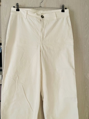 H&M white beige jeans, size XL 42 14
