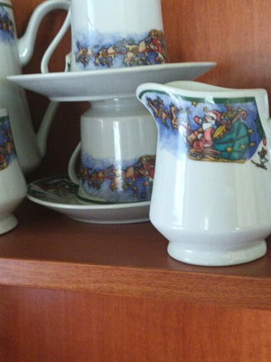 Porcelain tea set vintage like new