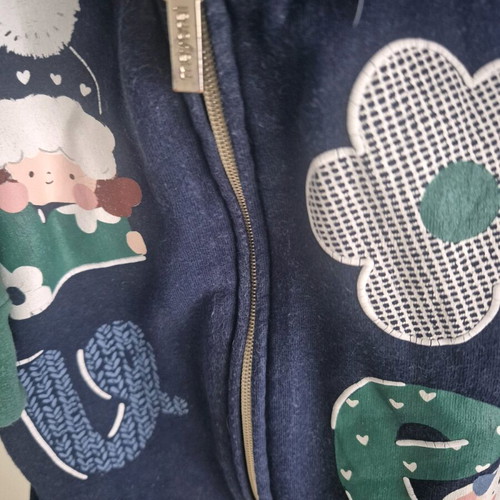 Clothing set 12-18 months like new, unisex