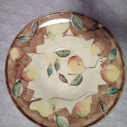 Italian ceramic fruit bowl used, hand-painted, ARM