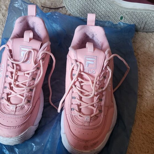 Fila women's sports shoes size 38, pink