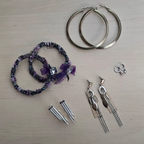 Earrings like new, gift option