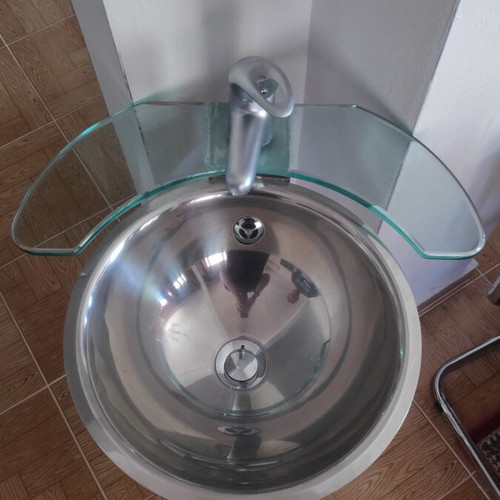 Patroklos stainless steel sink like new