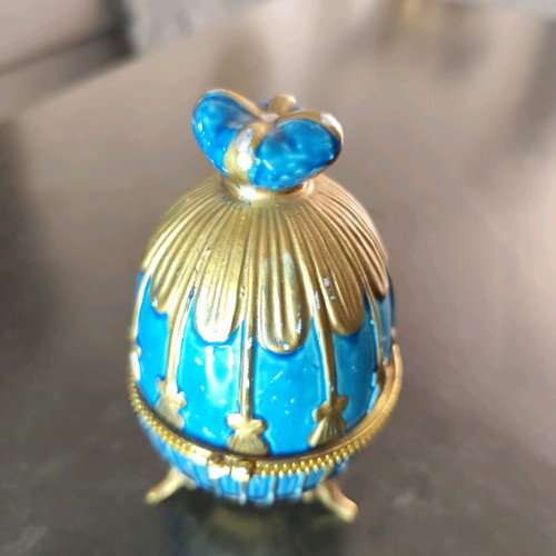 Porcelain jewelry box egg used, vintage, blue and gold