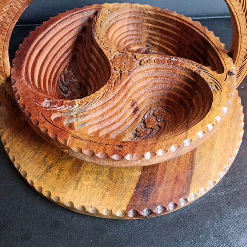 Large Handmade Carved Basket from Rosewood like new