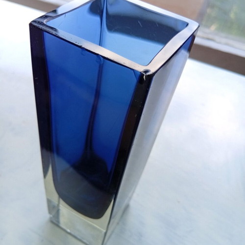 Murano vase 17.5 cm used with minor chips