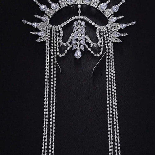 Crown jewelry in silver with diamond imitation new