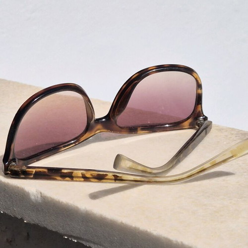 Tortoise sunglasses used, brown