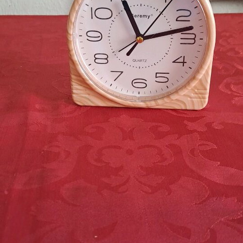 Geremy clock like new