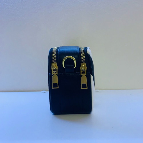 Kurt Geiger shoulder bag like new, black and white design
