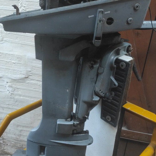 Evinrude 8 outboard motor used for spare parts