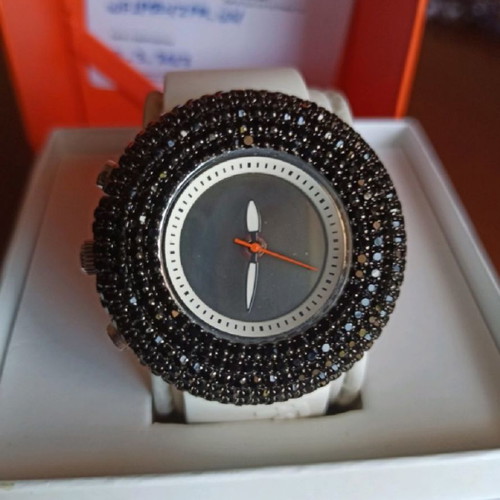 Folli Follie watch with Swarovski crystal like new