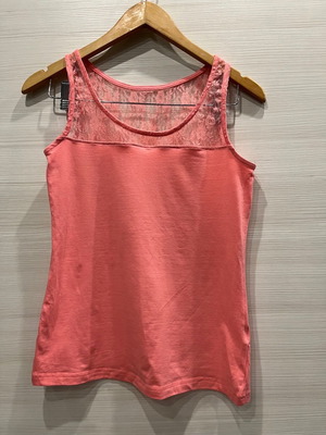 Women's top new, pink with lace, peach color, size M
