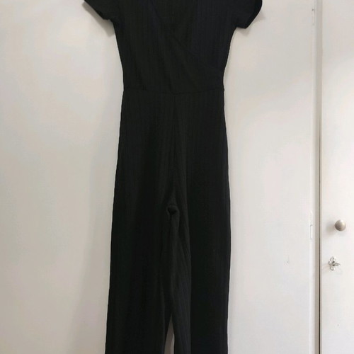 Stradivarius Black Short-Sleeve Jumpsuit Medium With Box
