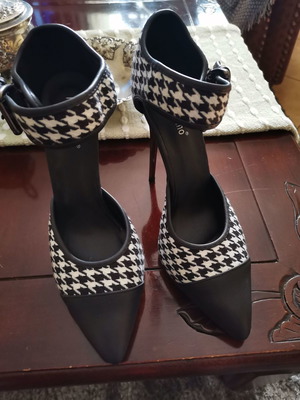 Shoes pumps used, size 38, almost new