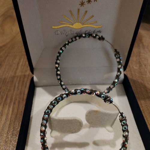 Delight of Light earrings with Swarovski like new