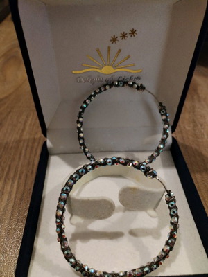 Σκουλαρίκια Delight of Light με Swarovski σαν καινούργια