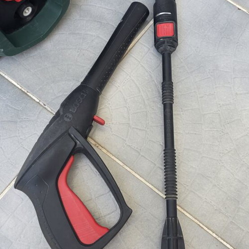 Bosch Universal Aquatak 135 high-pressure washer used