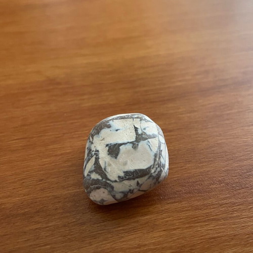 Natural jasper with mosaic pattern new