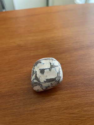Natural jasper with mosaic pattern new