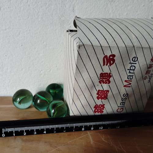 Glass marbles new from the 80s, box of 25, large size
