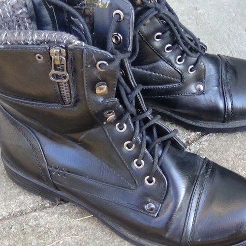 Voi & Noi women's black ankle boots size 38 like new