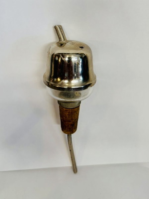 Bowkers Quick Serve Spirit Measure 1958 used, collectible