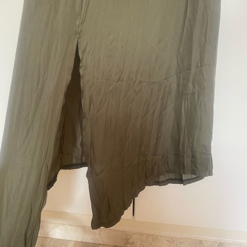 Maxi dress used with slit and V neckline size M