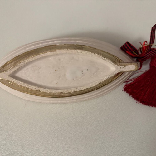 Decorative boat charm beige with gold and red tassel new 29 cm