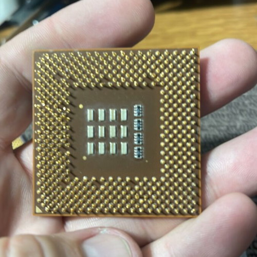 Επεξεργαστές AMD Athlon XP 1600+ και Duron 1300 μεταχειρισμένοι για επισκευή