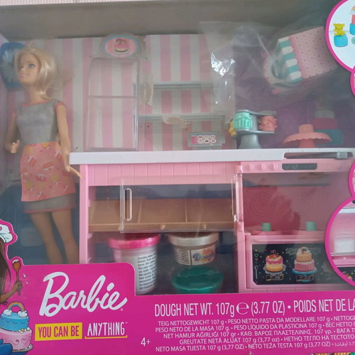 Barbie pastry shop new in box