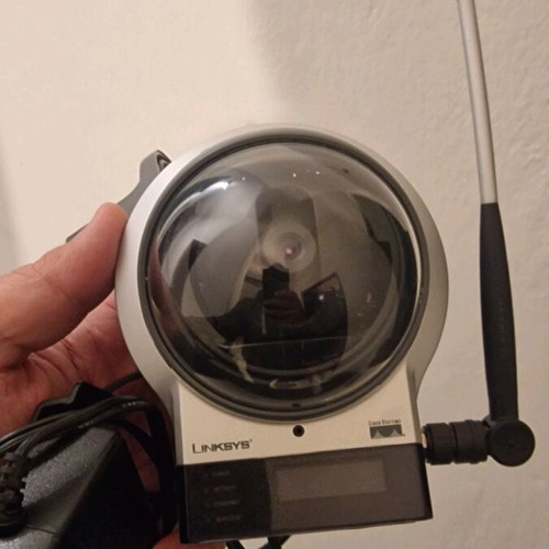 IP Camera PTZ Linksys WVC200 like new