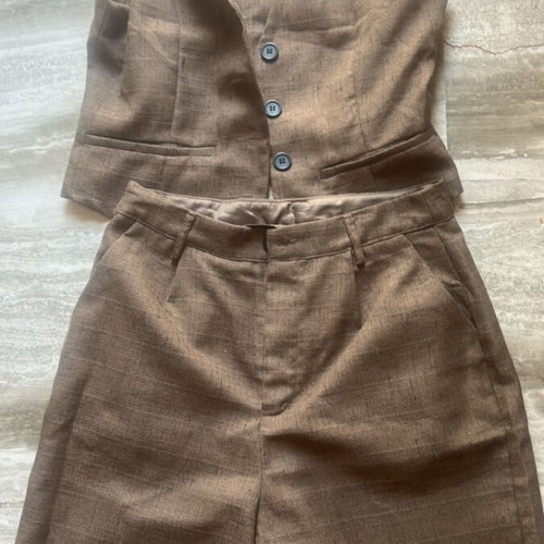 Shein women's set with vest and shorts, new, brown chocolate color