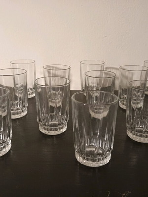 Arcoroc France Lancer Clear Glass Tumbler Set of 12 like new, 9 cm
